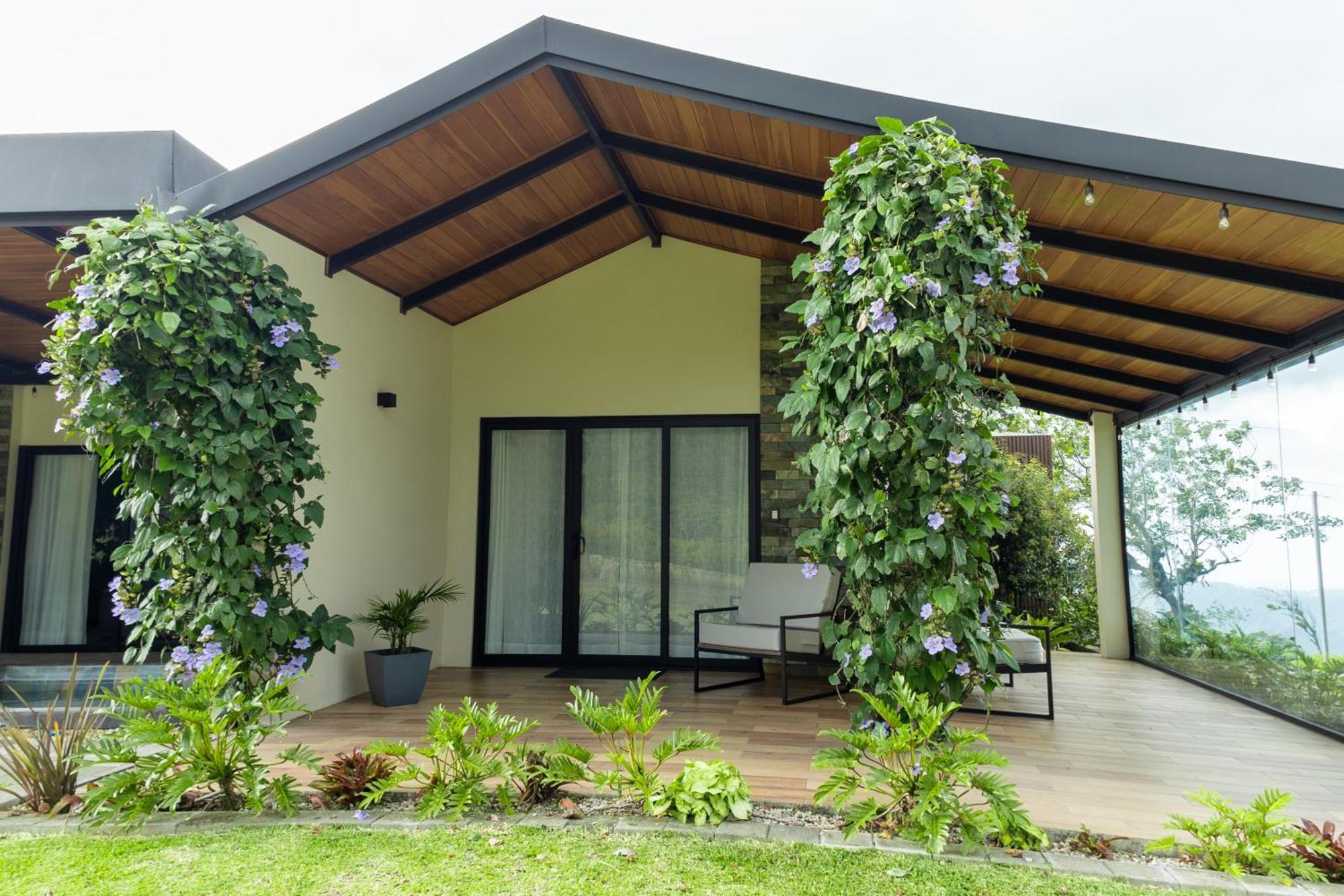Jawara ! Un Volcan En Su Jardin ! Villa